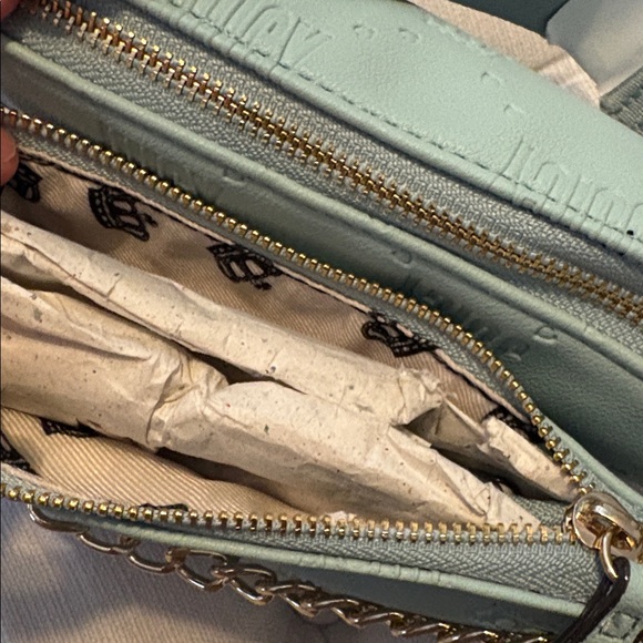 JUICY COUTURE “Double Up” crossbody bag - Picture 6 of 10